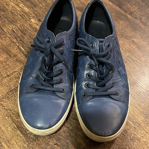 ECCO Soft 7 Woven Navy Blue Leather Sneakers Extra Width Size 9 - Picture 2 of 13